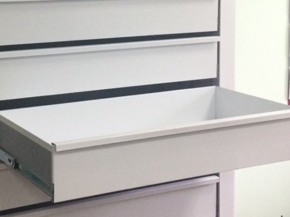 Ящик металлический выдвижной